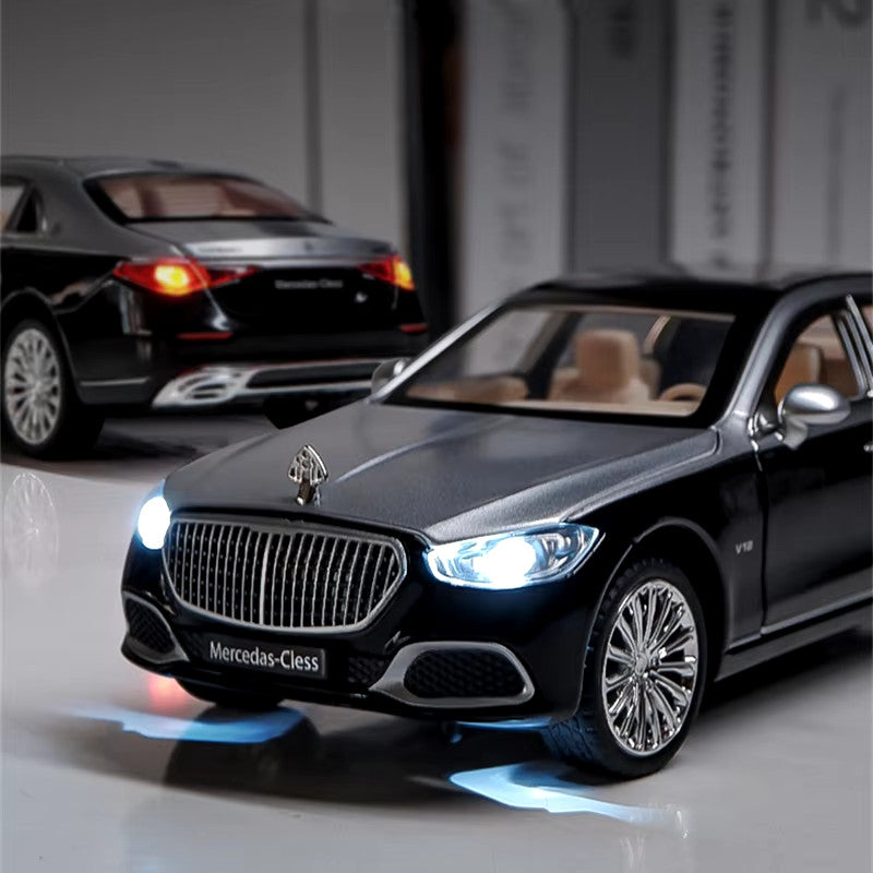 1:22 Benz Maybach S680 Alloy Metal Car Model Diecast Metal Toy Vehicles Car Mode