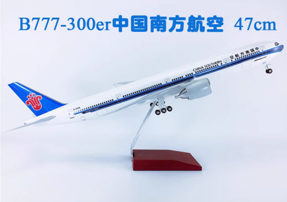 1:157 47CM CHINA SOUTHERN BOEING 777-300ER Airplane Landing Gear Resin Model