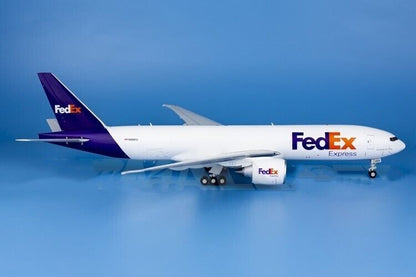 1:200 32CM GeminiJets FedEx BOEING 777-200LRF Airplane Diecast Aircraft Model