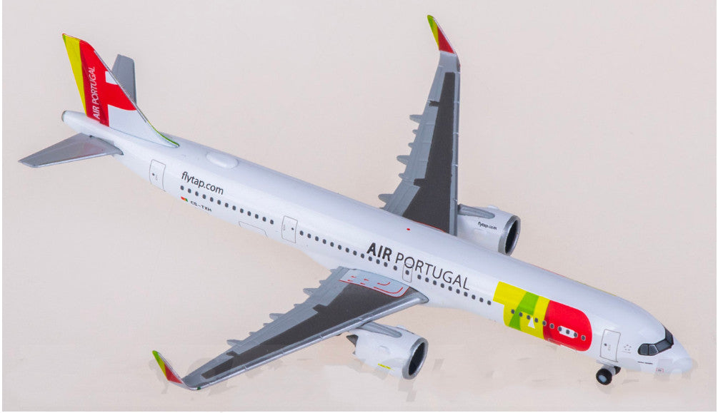 1:500 Herpa TAP Portugal AIRBUS A321neo Passenger Aircraft Diecast Plane Model