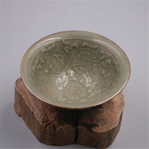 Chinese Song Yaozhou Kiln Celadon Glaze Porcelain Carved Flowers Bowl 4.1 Inch