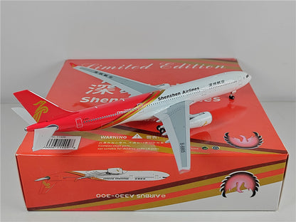 1:400 Phoenix Shenzhen Airlines AIRBUS A330-300 Airplane Diecast Aircraft Model