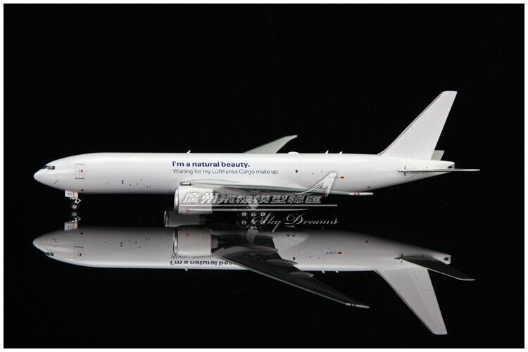 1:400 Phoenix Lufthansa BOEING 777-200F Passenger Aircraft Diecast Plane Model
