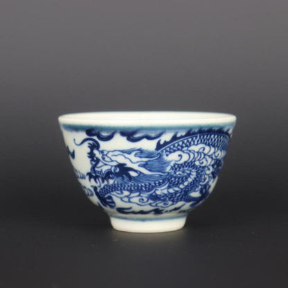 2.6 Inch Chinese Blue and White Porcelain Qing Qianlong Dragon Design Teacup Cup