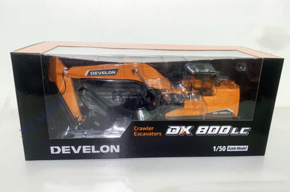 1:50 DEVELON DX800LC Crawler Excavator Construction Machine Diecast Model