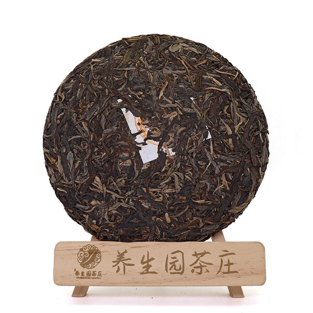 357g Yunnan Pu'er raw green cake tea cake spring Icelandic seven seed cake tea