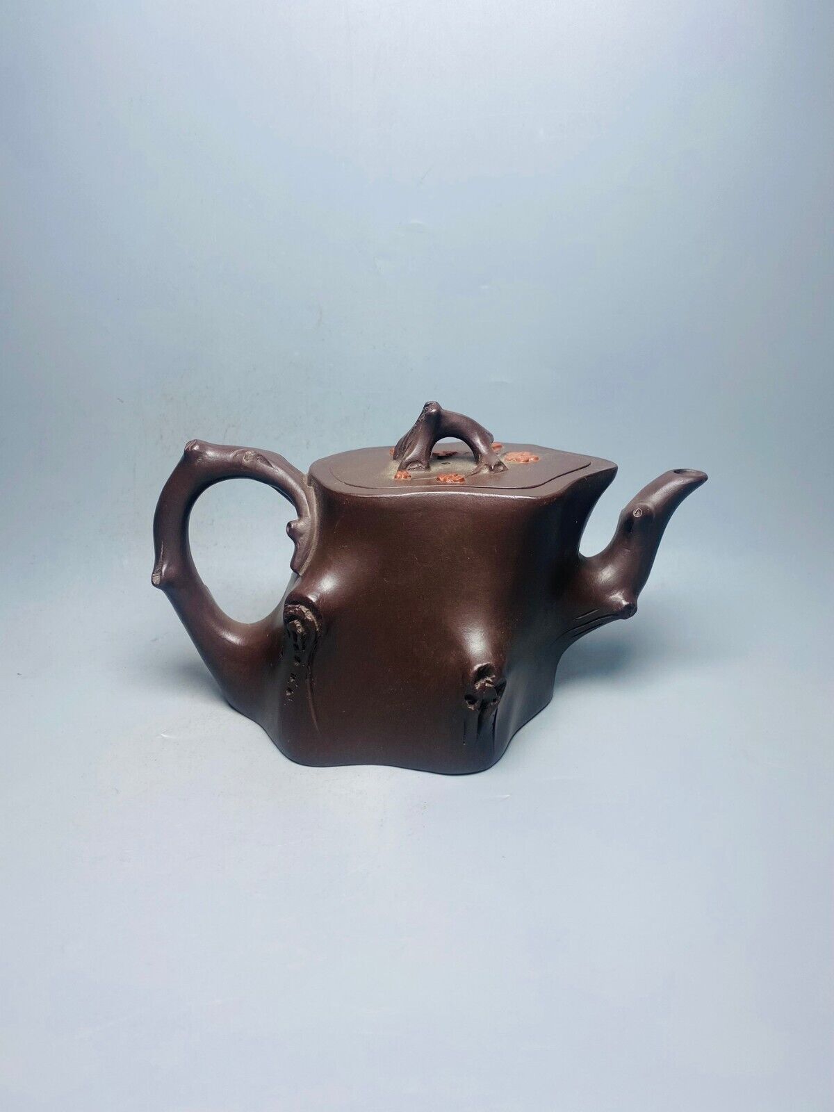 Chinese Yixing Zisha Clay Handmade Exquisite Teapot （梅花树桩 底款：蒋静明）