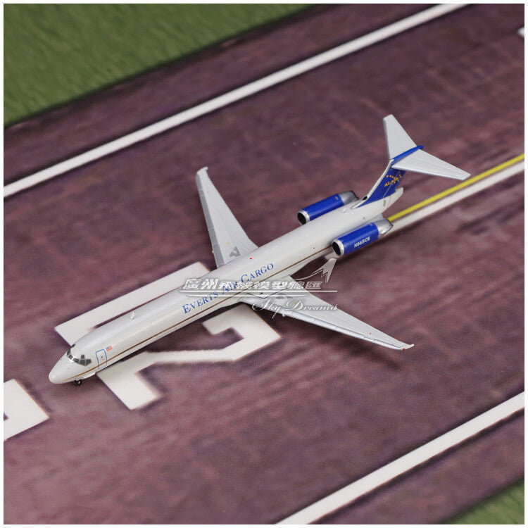 1:400 GeminiJets Everts Air Cargo McDonnell Douglas MD-80SF Plane Diecast Model