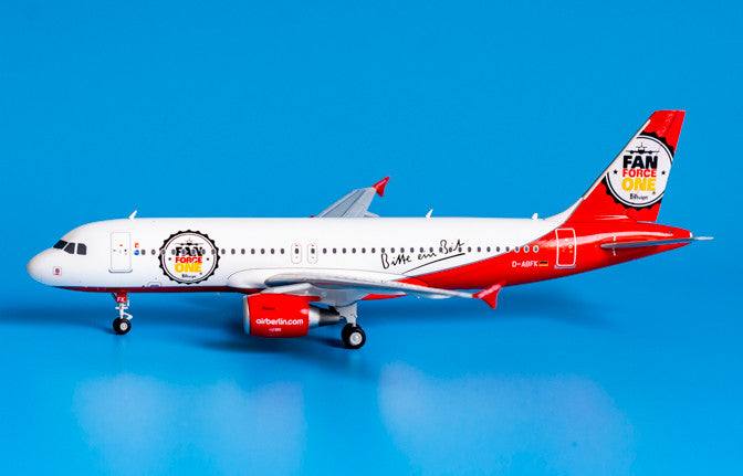 1:200 JC Wings Air Berlin AIRBUS A320 Passenger Aircraft Diecast Airplane Model