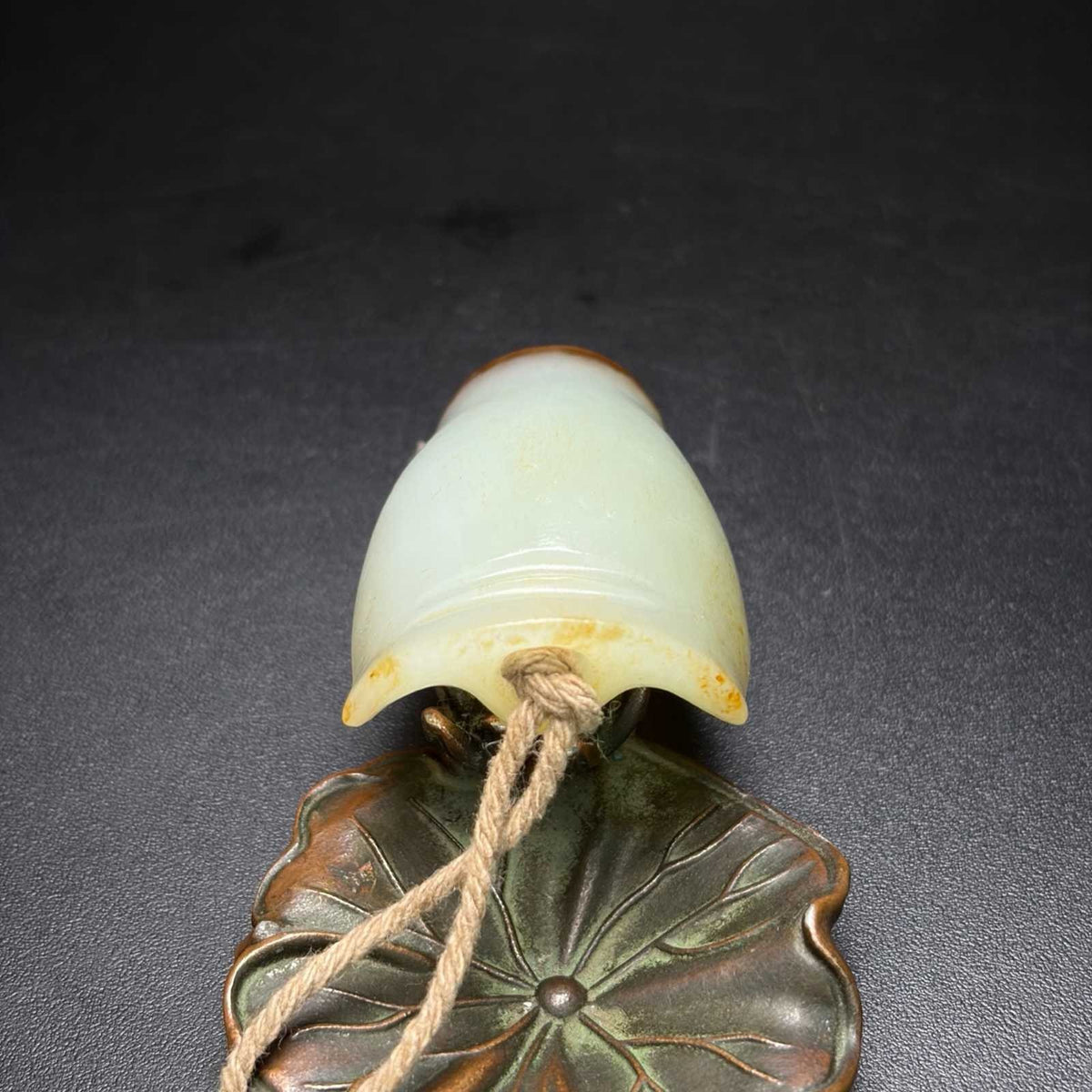 Chinese Natural Hetian Jade Hand-carved Exquisite Tortoise Shell Pendant 31325