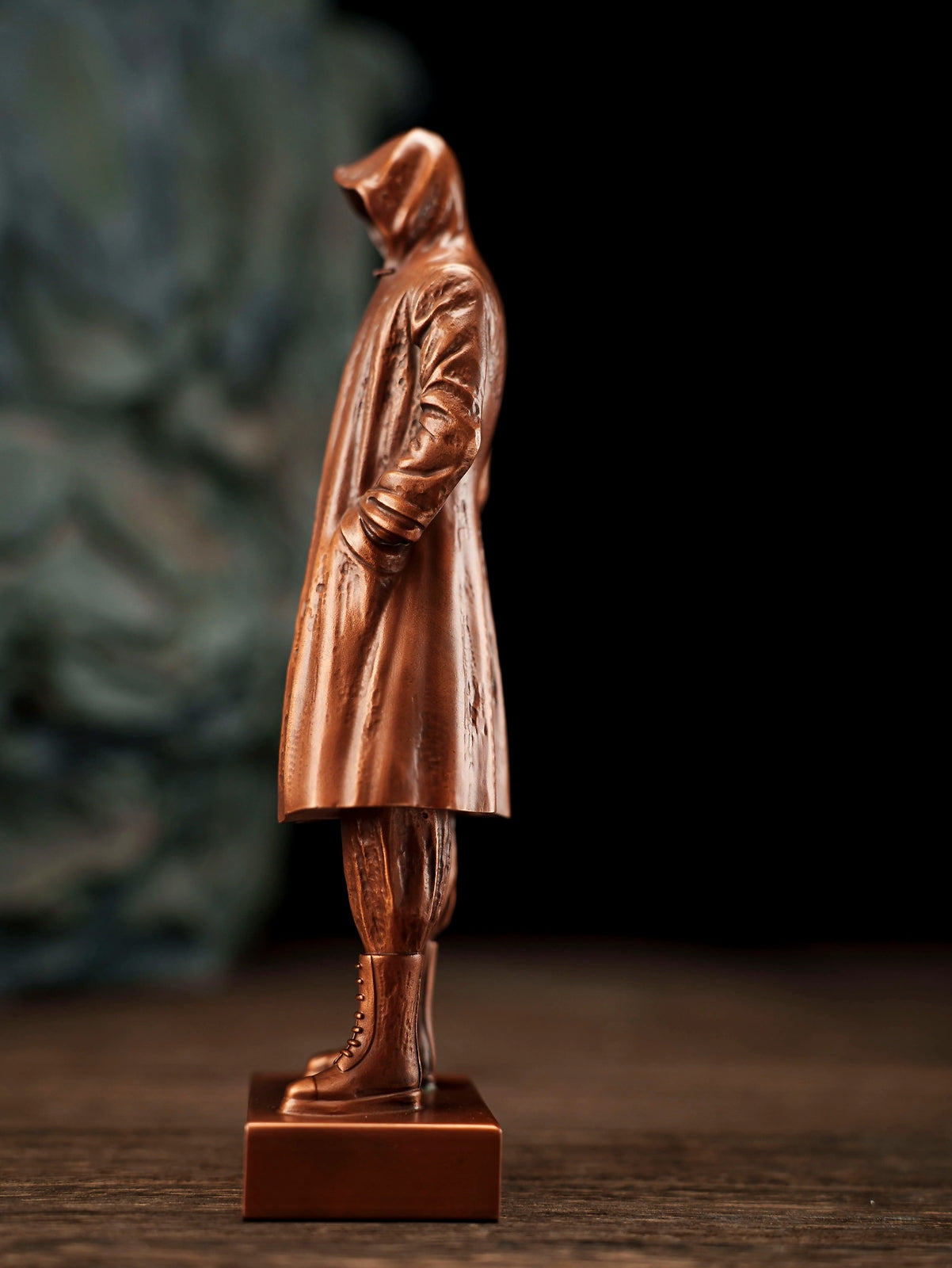 11" Red Copper Coat Man Statue Model Figurine Handcraft Artwork Collection Decor