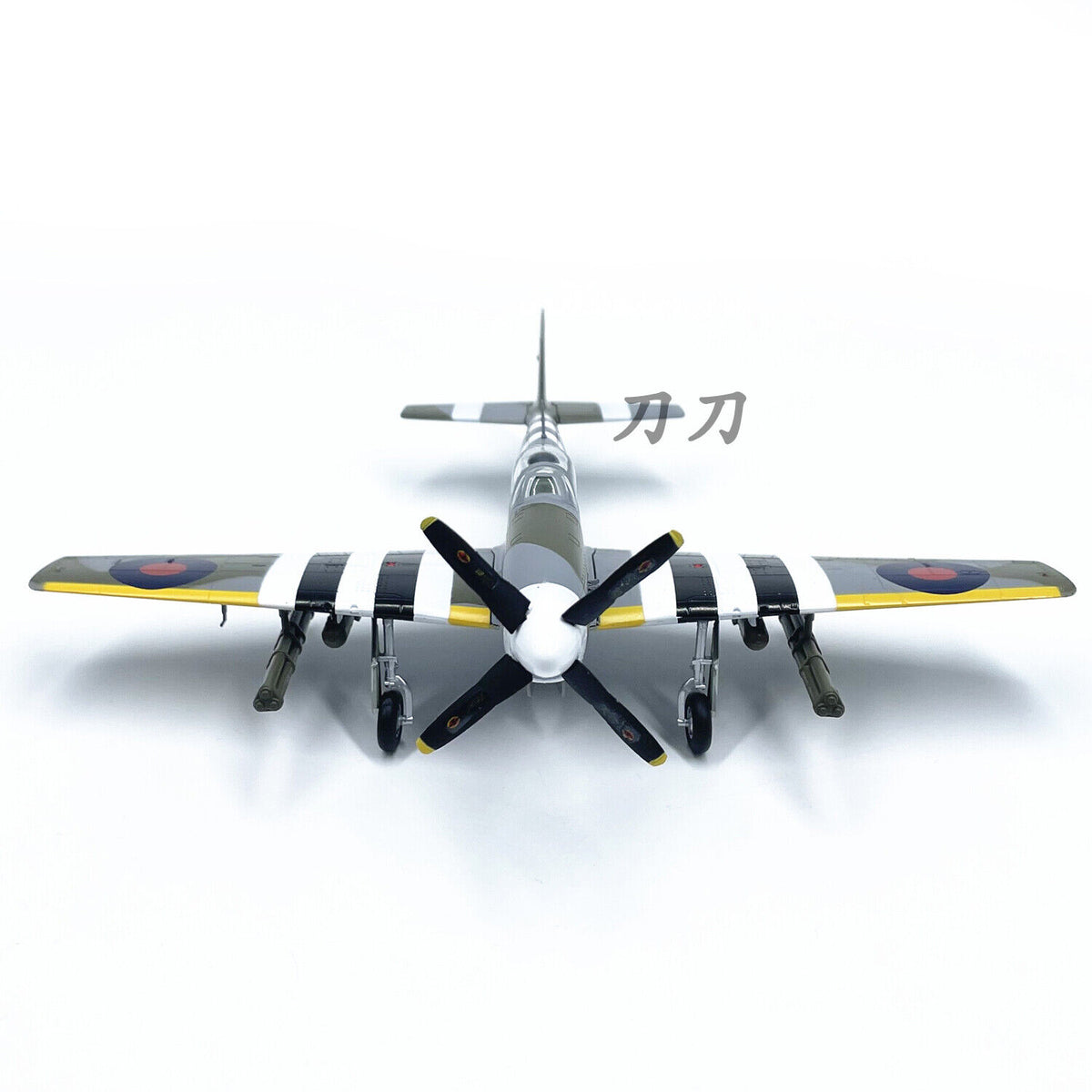 1:72 British Allied P-51b Mustang Attack Aircraft Model Display
