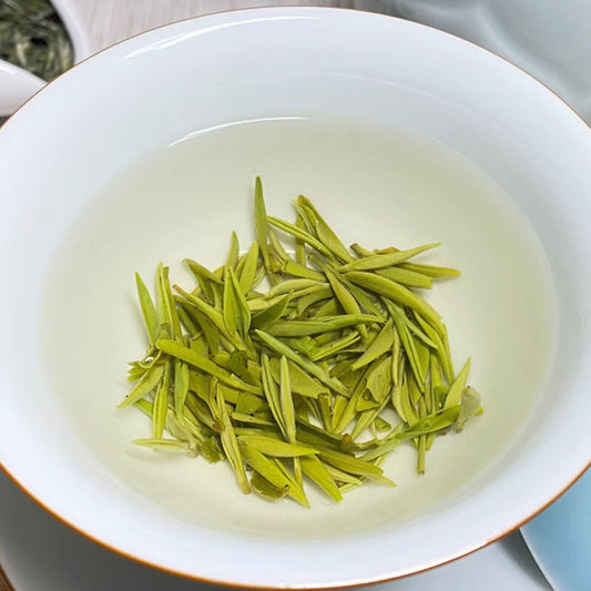 Yuhua Tea Canned Tea New Tea Green Tea Yijing New Product Tea Small Fat Can