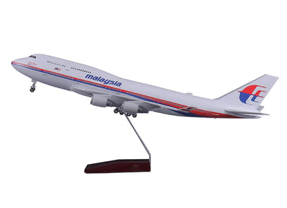 1:150 47CM Malaysia BOEING 747-400 Airplane Landing Gear Resin Aircraft Model