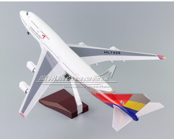1:150 47CM ASIANA AIRLINES BOEING 747-400 Airplane Landing Gear Resin Model