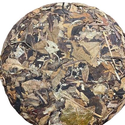 Yunnan White Tea Jinggu pressed of old white tea cake 357g/12.59oz