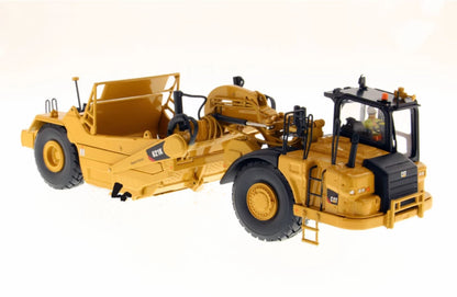 1:50 DM CAT621K Wheel Tractor-Scraper Construction Machine Diecast Model