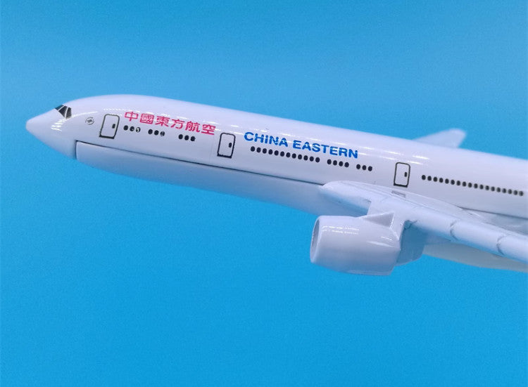 16cm CHINA EASTERN BOEING 777 Passenger Airplane Diecast Aircraft Plane Model