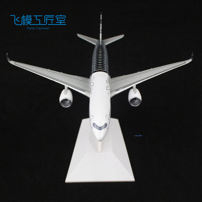 YRD 1 /400 Scale Model Airbus A350-900 Carbon Painted Zinc Alloy Diecast
