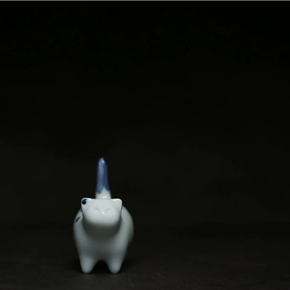 Chinese Tea Spirit Ceramic Cute Cat Tea Pet Figurines Tea Ceremony Zen Table