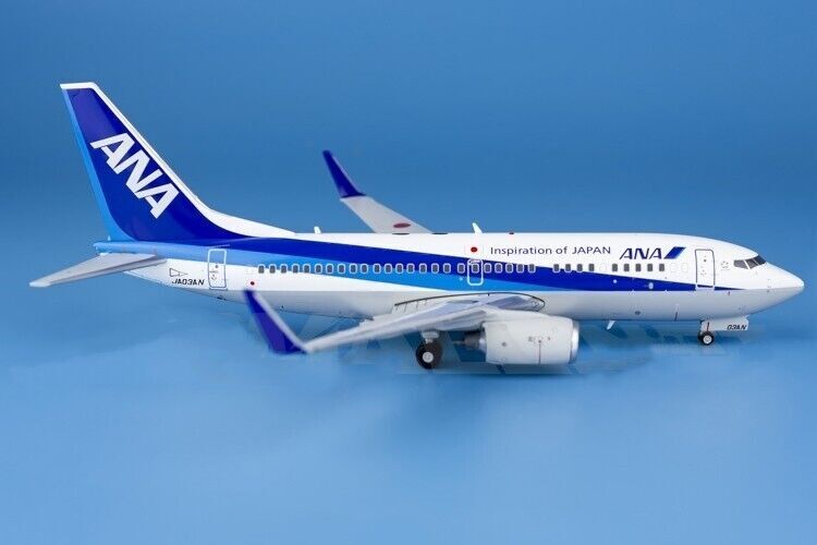 1:200 JC Wings ANA BOEING 737-700 Passenger Airplane Diecast Aircraft Model