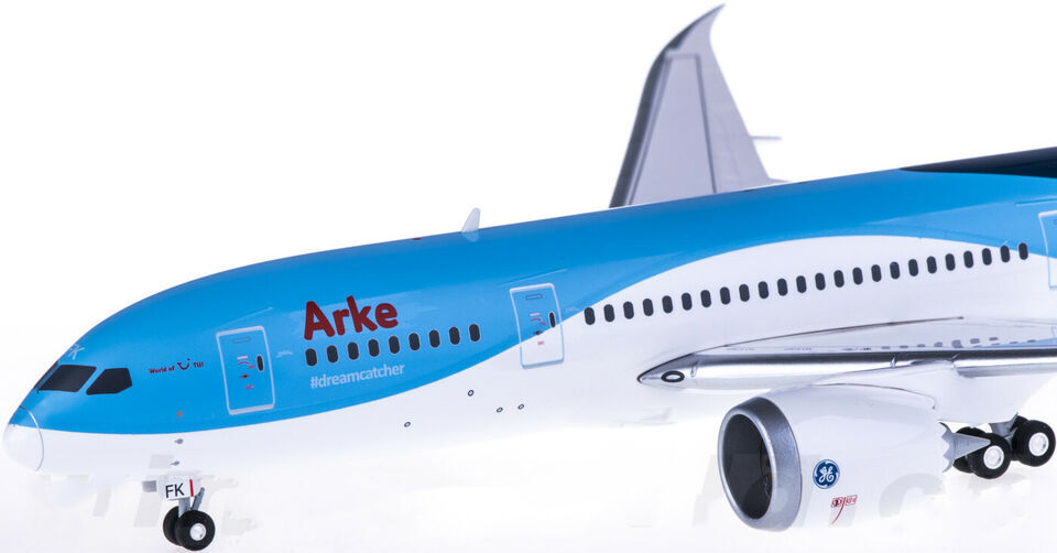 1:200 29CM Herpa Arke BOEING 787-8 Passenger Airplane ABS Plastic Aircraft Model