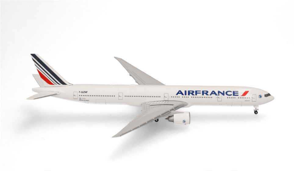 1:500 Herpa Air France Boeing 777-300ER Passenger Airplane Diecast Model