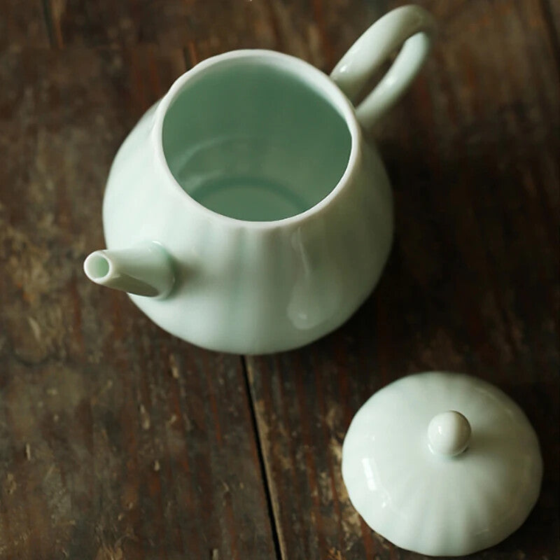1pc 4.92" White Porcelain Celadon Ceramic Teapot Filter Simple Retro Teapot Gift