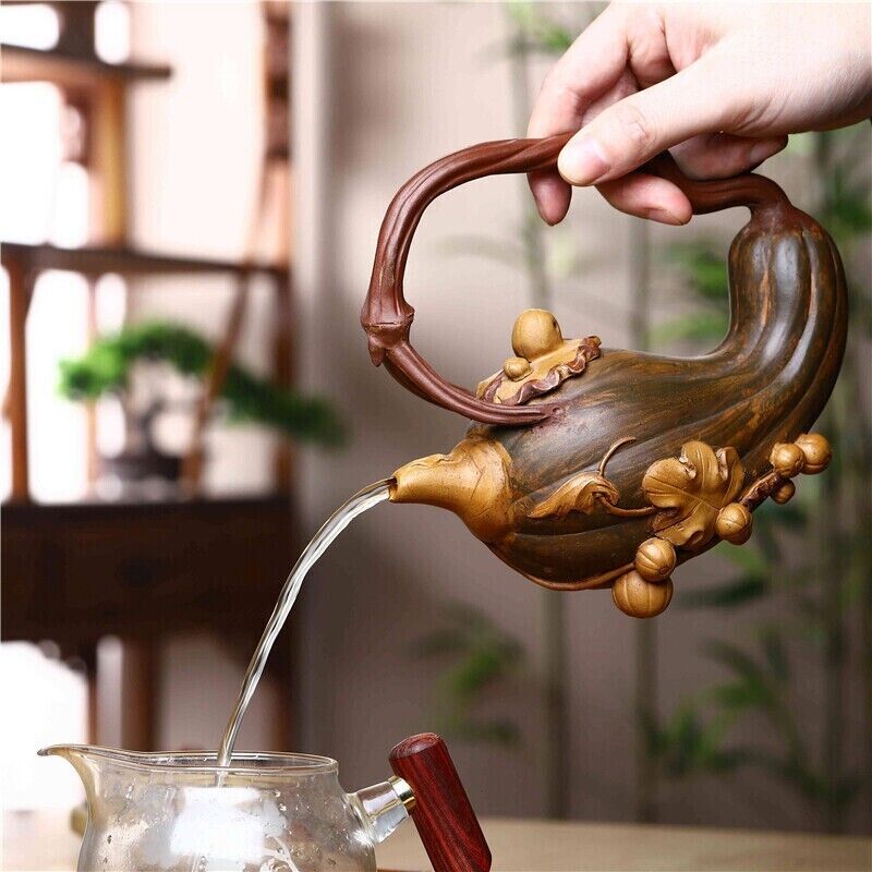 Chinese Yixing Zisha Clay Handmade Exquisite Teapot（南瓜提梁 作者：汪寅仙）
