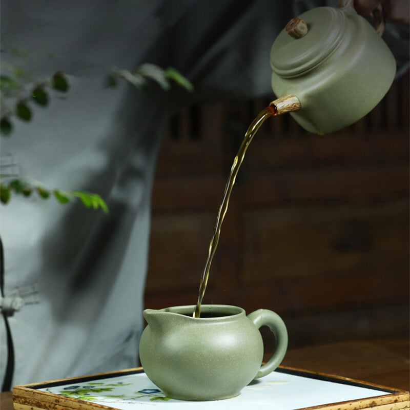180ml Yixing Zisha Clay Pottery Pitcher Fair Cup with Handle Chinese