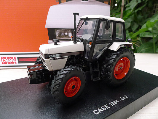 1:32 UH 6436 Case International 1394 4WD Tractor Farm Machine Diecast Model