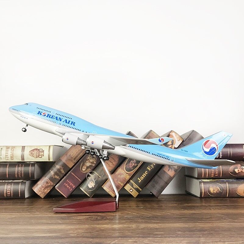 47CM 1:150 KOREAN AIR BOEING 747-400 Airplane Landing Gears Resin Plane Model