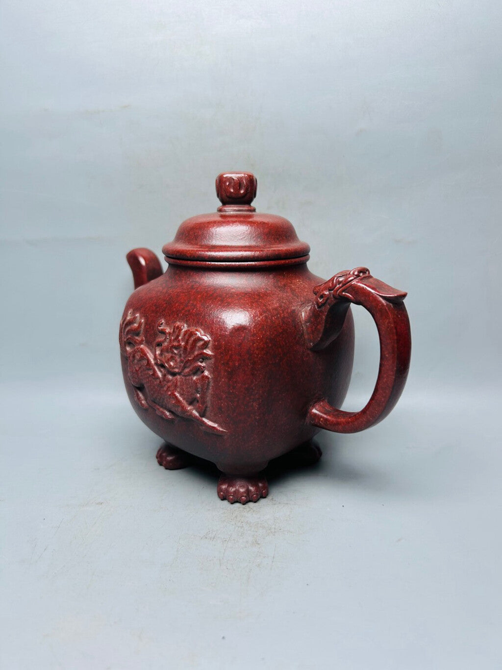 Chinese Yixing Zisha Clay Handmade Exquisite Teapot