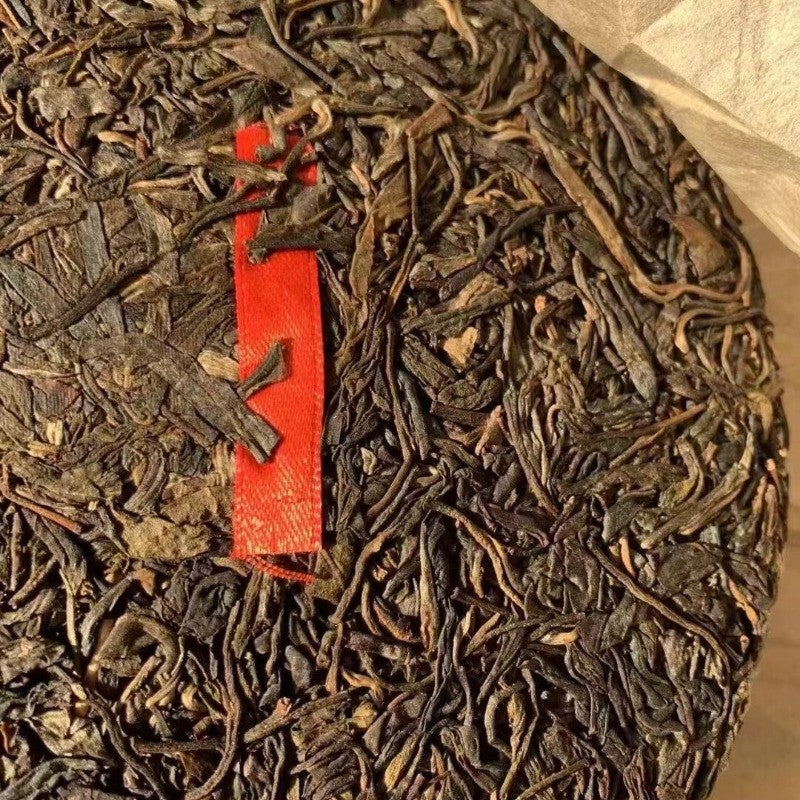 357g Authentic Yiwu King Tea Ancient Tree Green Cake 2006 Pu'er Tea Raw Tea Cake