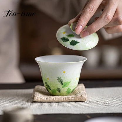 100ml Hand-painted Chrysanthemum Ceramic Cover Bowl Chinese Non Hot Tea Cup