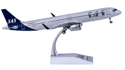1:200 23CM JC Wings SAS AIRBUS A321neo Passenger Airplane Diecast Aircraft Model