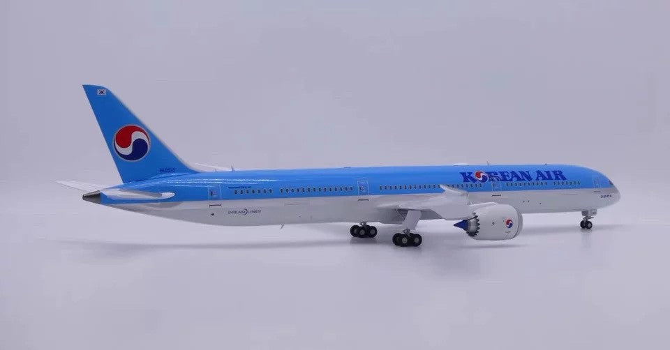 1:200 JC Wings Korean Air Boeing 787-10 Flap Down Airplane Diecast Plane Model