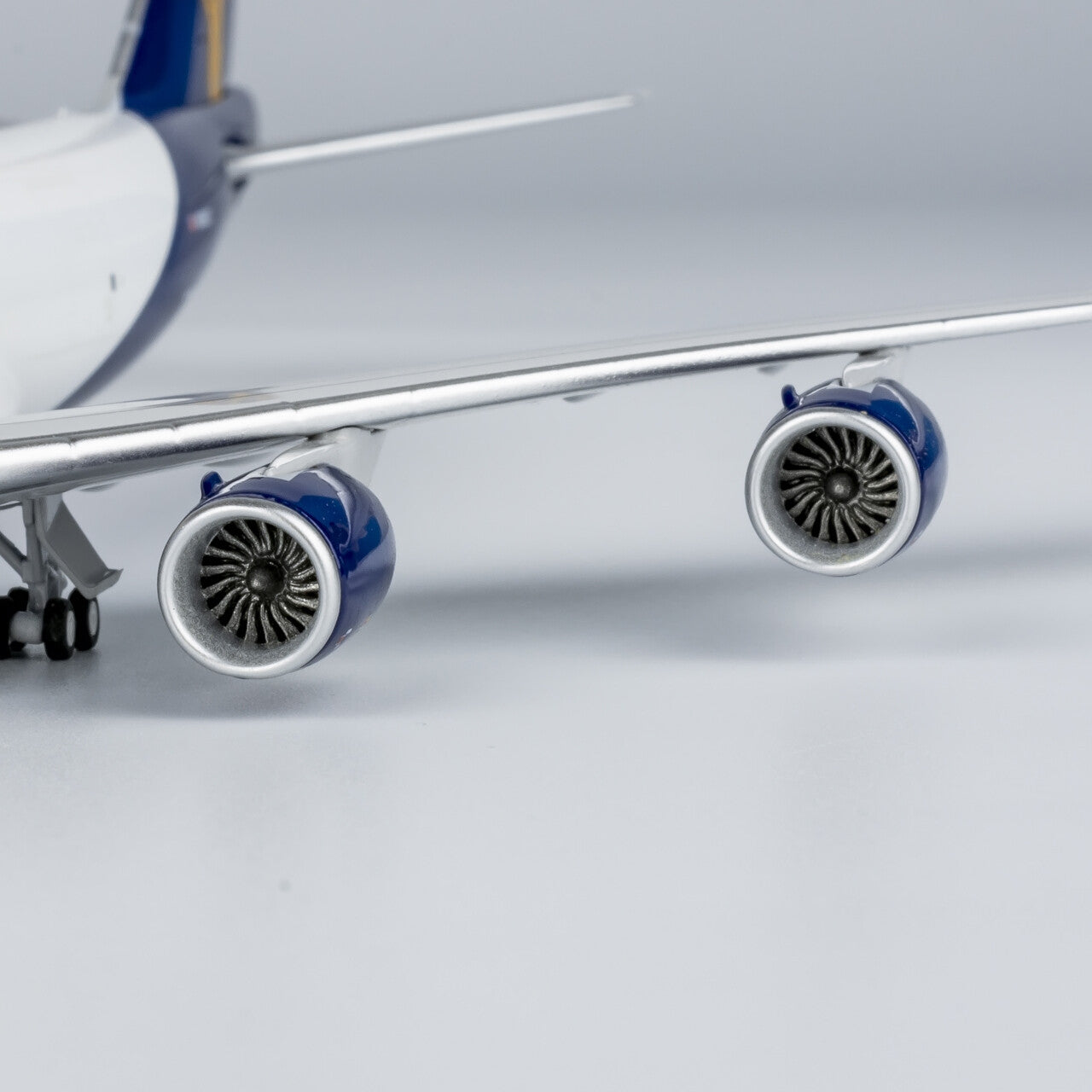 1:400 NG Model ATLAS AIR BOEING 747-8F Plane Airplane Diecast Aircraft Model