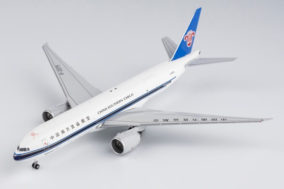 1:400 NG Model CHINA SOUTHERN CARGO BOEING 777-200F Aircraft Diecast Plane Model