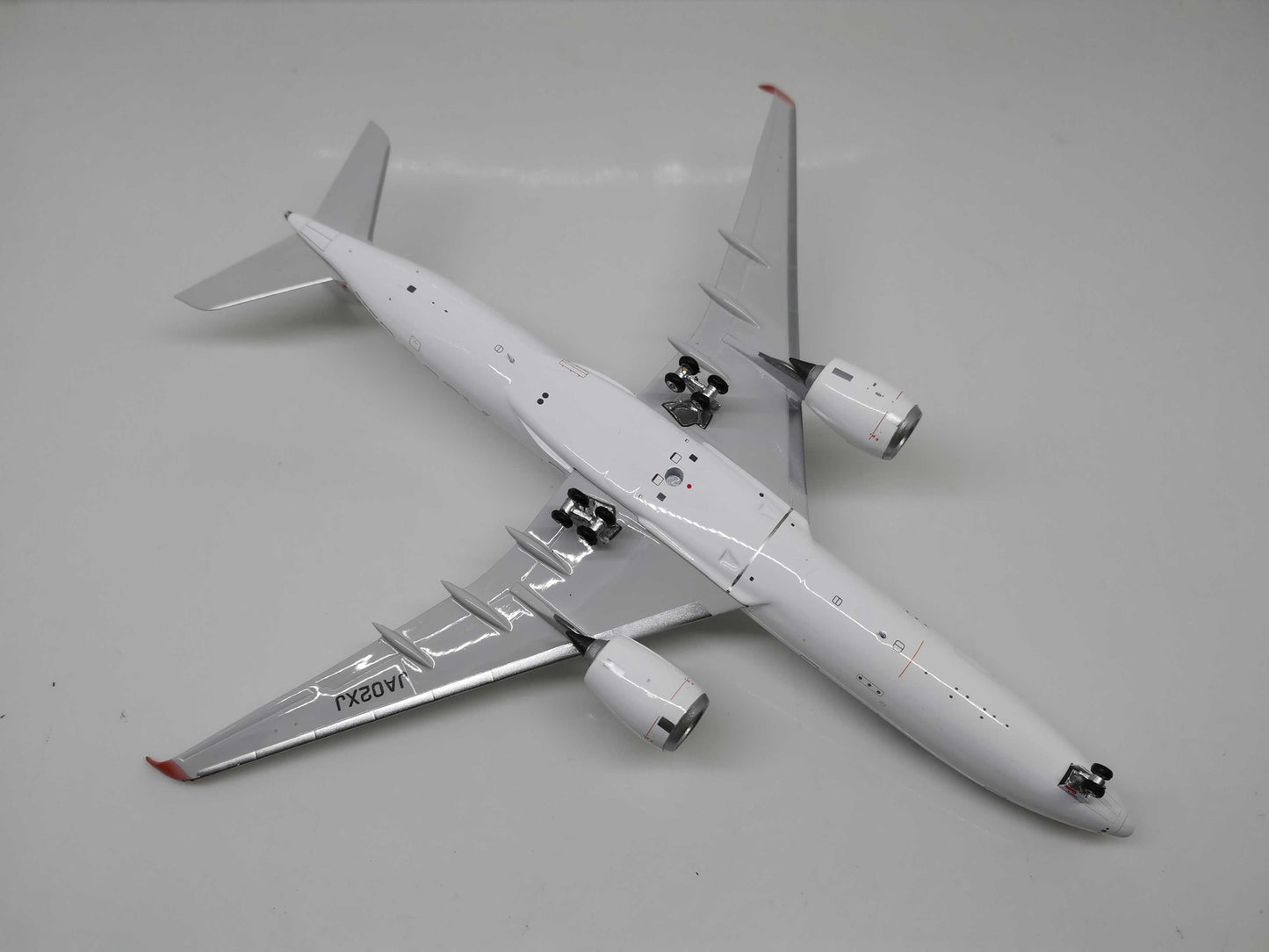 1:400 Phoenix JAPAN AIRLINES AIRBUS A350-900 Airplane Diecast Aircraft Model