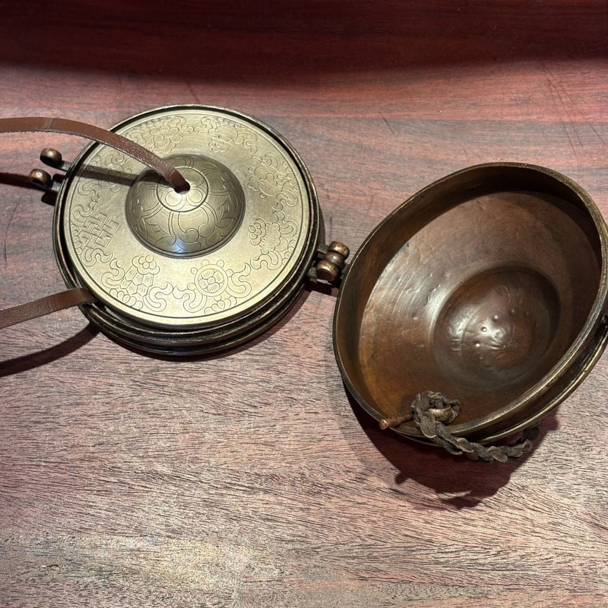 Vintage Handmade Nepalese Pure Copper Tingsha Case 8.5cm Buddhist Ritual Box