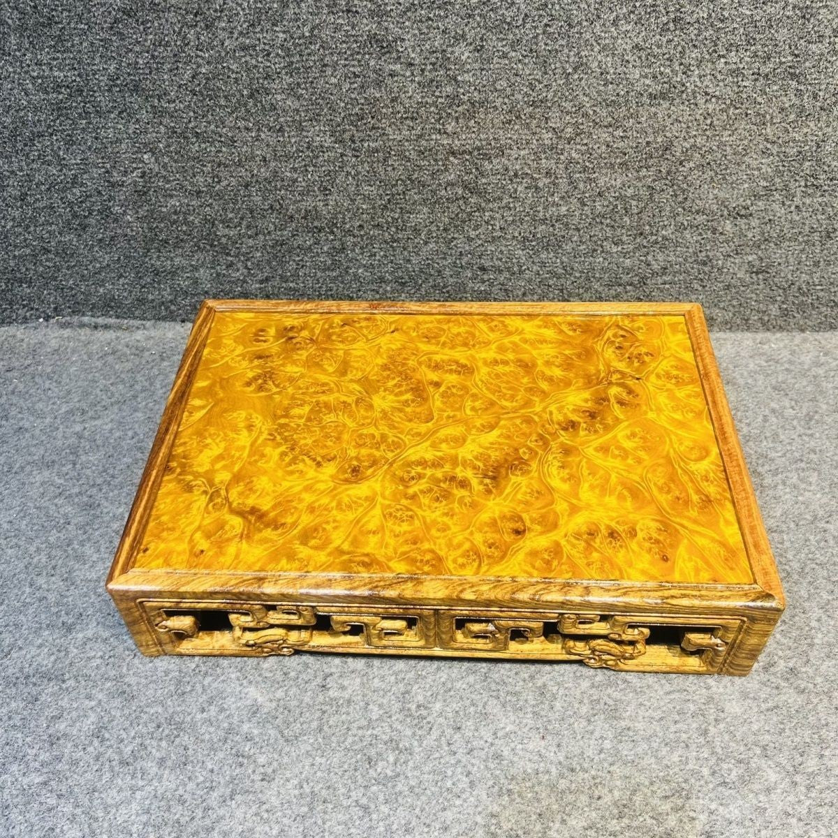 Golden Camphor Burl Wood Carved Base 32×22×7cm Display Stand