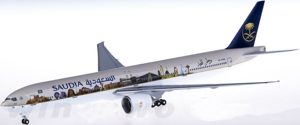1:200 37CM Hogan SAUDIA BOEING 777-300ER Passenger Airplane ABS Plastic Model
