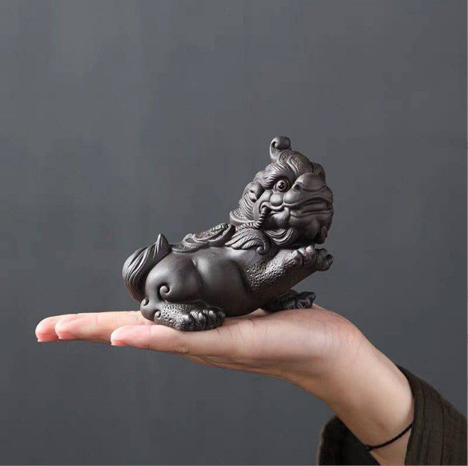 Creative Yixing Zisha Tea Pet Purple Clay Mythic Animals Home Decoration Chinese
