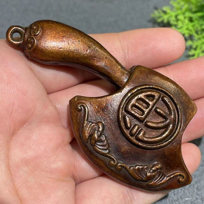 Retro Alloy Dharma Axe Figurine Antique Style Pendant Home Tea Table Decor
