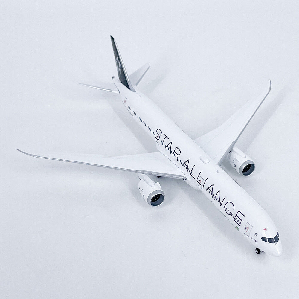 1:400 NG Models EVA AIR B787-10 Passenger Airplane Diecast Aircraft Model