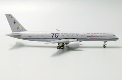 1:400 JC Wings Royal New Zealand Air Force BOEING 757-200 Airplane Diecast Model