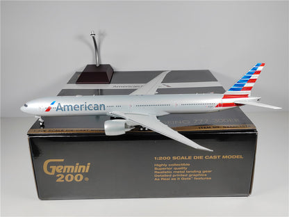 1:200 Geminijets American BOEING B777-300ER Airplane Diecast Aircraft Model