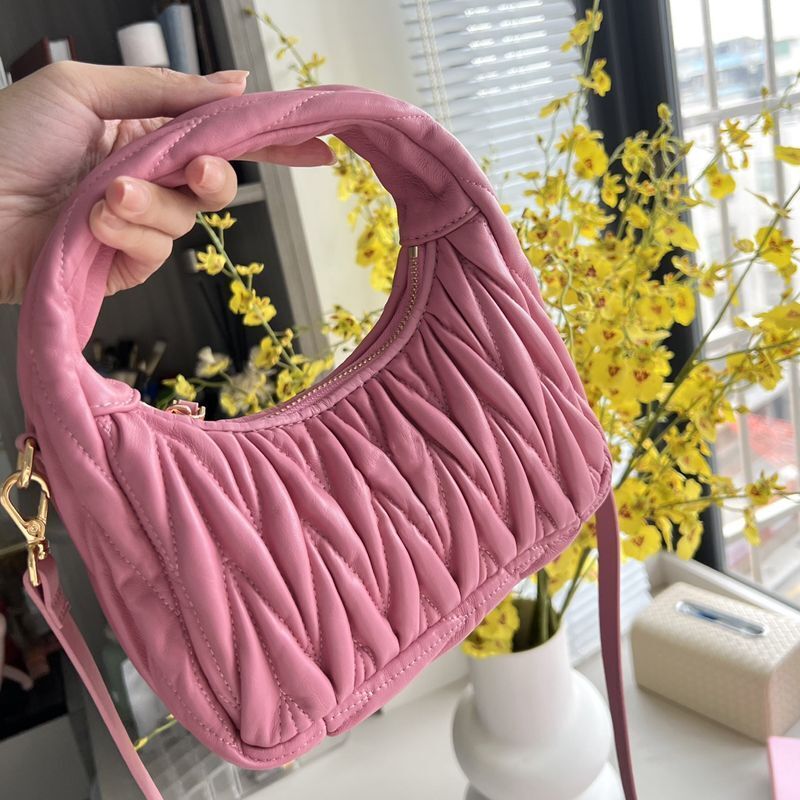 Genuine Leather Light Crescent Underarm Versatile Half Moon Shoulder Handbag 1PC