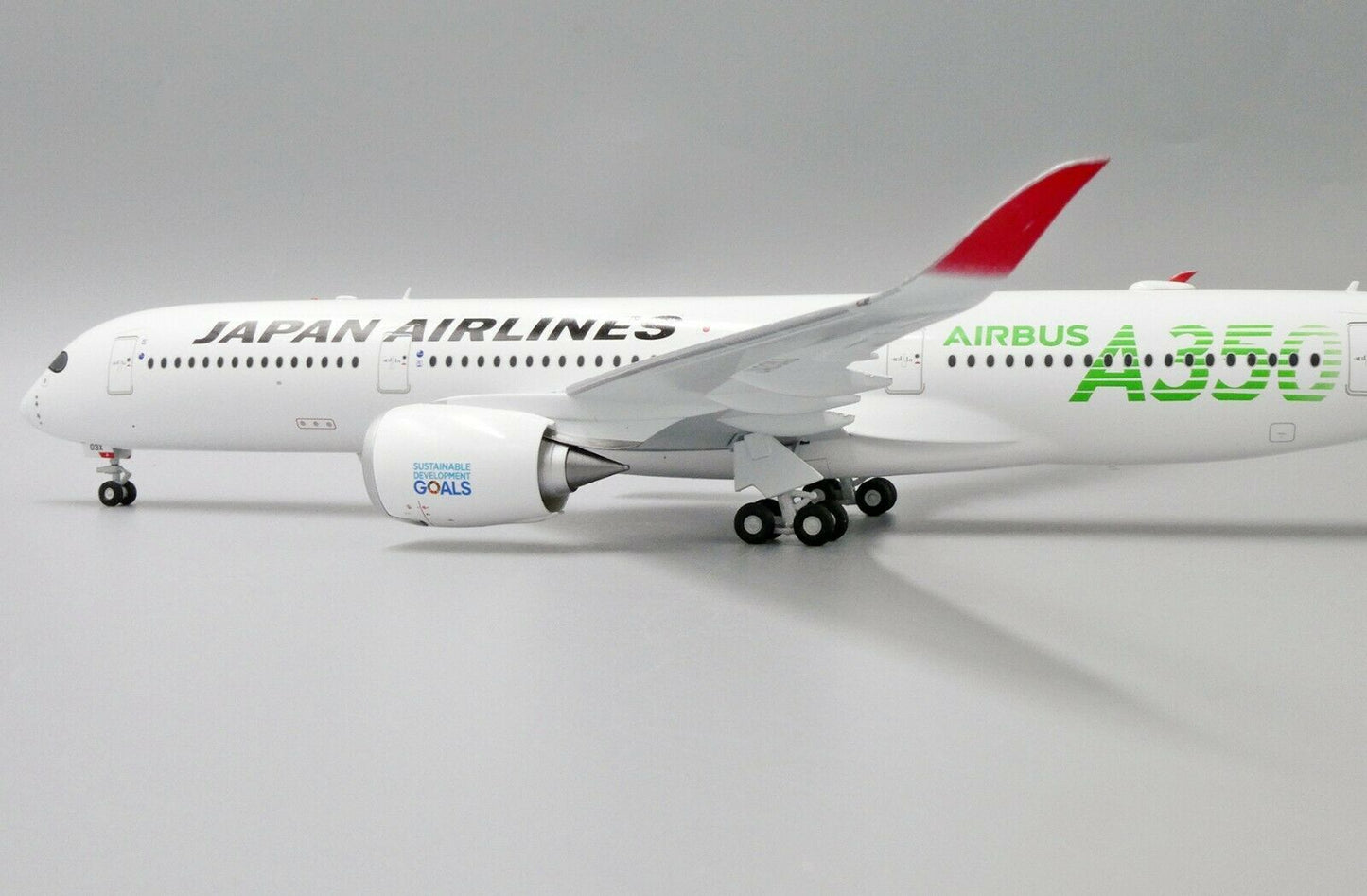 1:200 JC Wings Japan Airlines AIRBUS A350-900 Airplane Diecast Aircraft Model